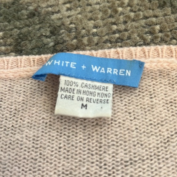 Cashmere v neck sweater - Picture 2 of 2